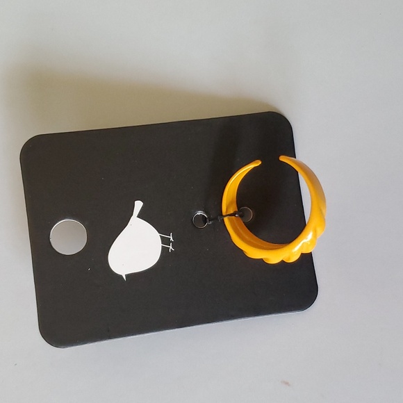 🎈3 FOR $10 RESIN RINGS - Picture 2 of 5